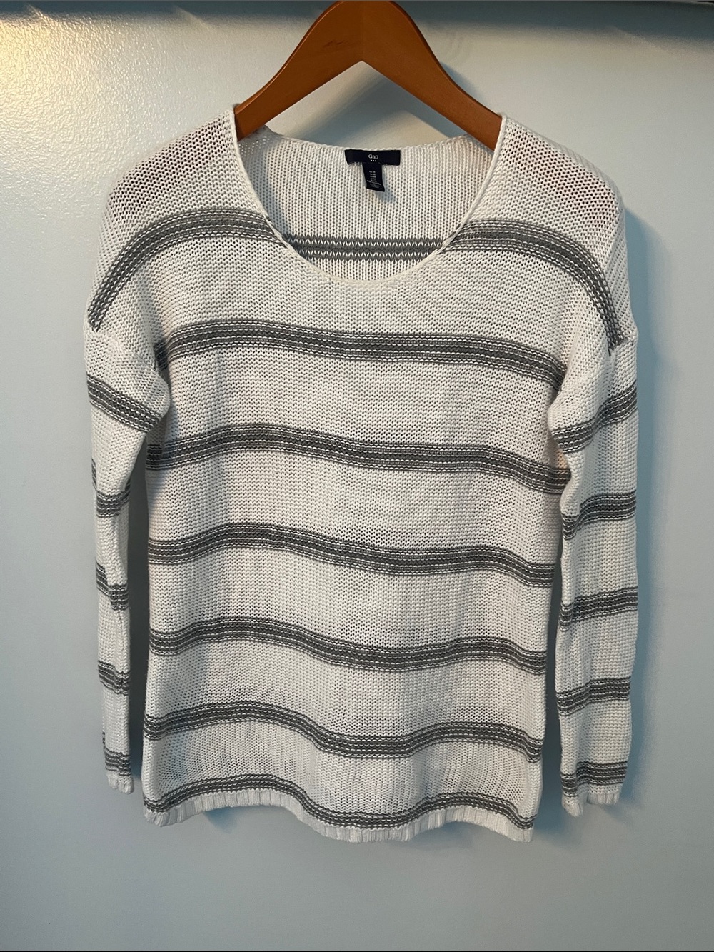 GAP White and Gray Striped Crewneck Sweater